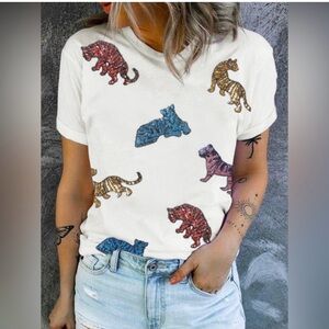 New Boutique Tiger T-Shirt XL